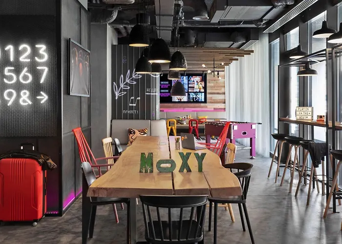 Moxy Old Town