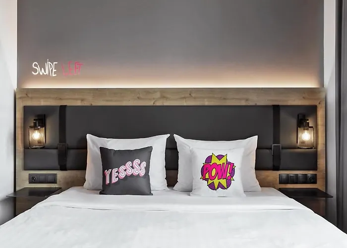 Moxy Old Town Hotel