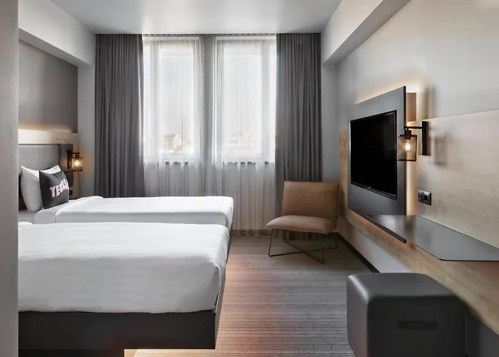 Moxy Old Town Hotel Bucharest