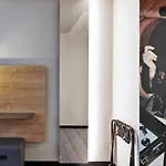 Moxy Old Town 3* Bucarest