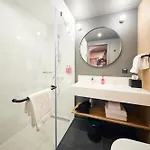 Moxy Old Town Bucarest